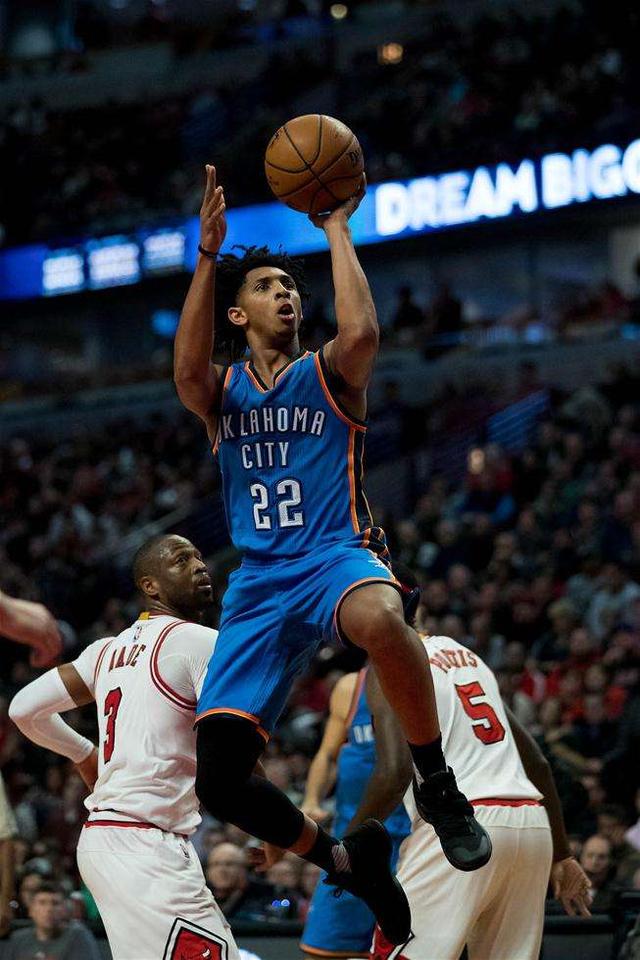 开云官网-关于转会期上海海港调整名单以备欧篮联华盛顿奇才窗口期战术微调，网友：辽宁本钢迎欧超杯关键赛的信息