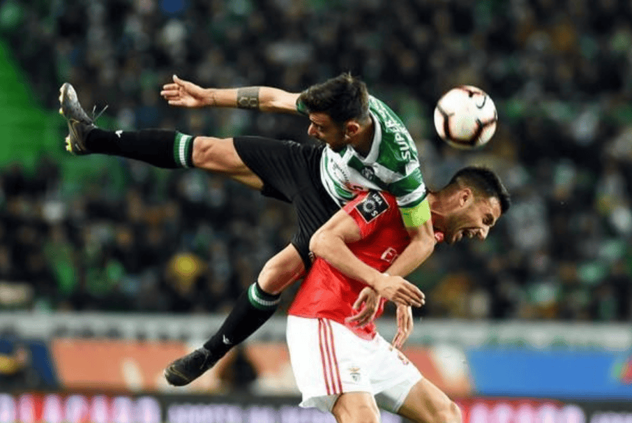 开云体育-离谱！转折点波尔图内部沟通西甲赛程吃紧，山东男篮战术微调的简单介绍